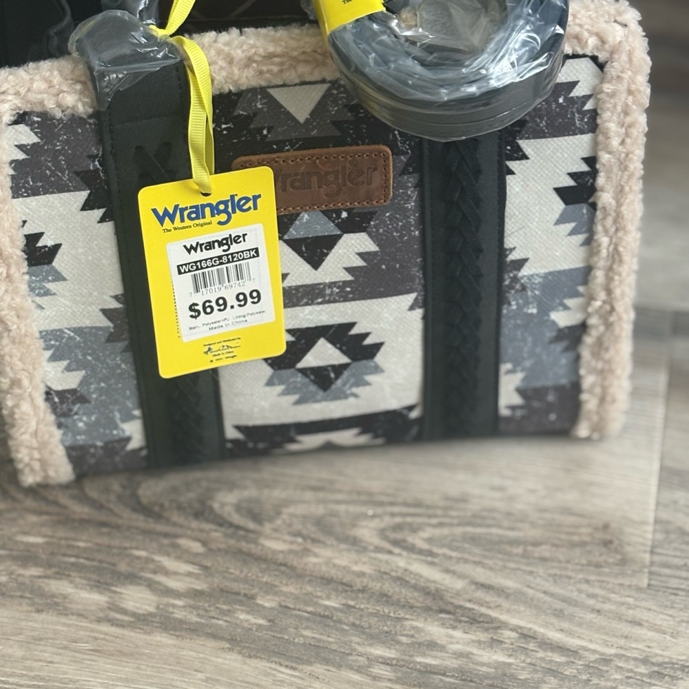 Wrangler Black and Cream Patterned Tote